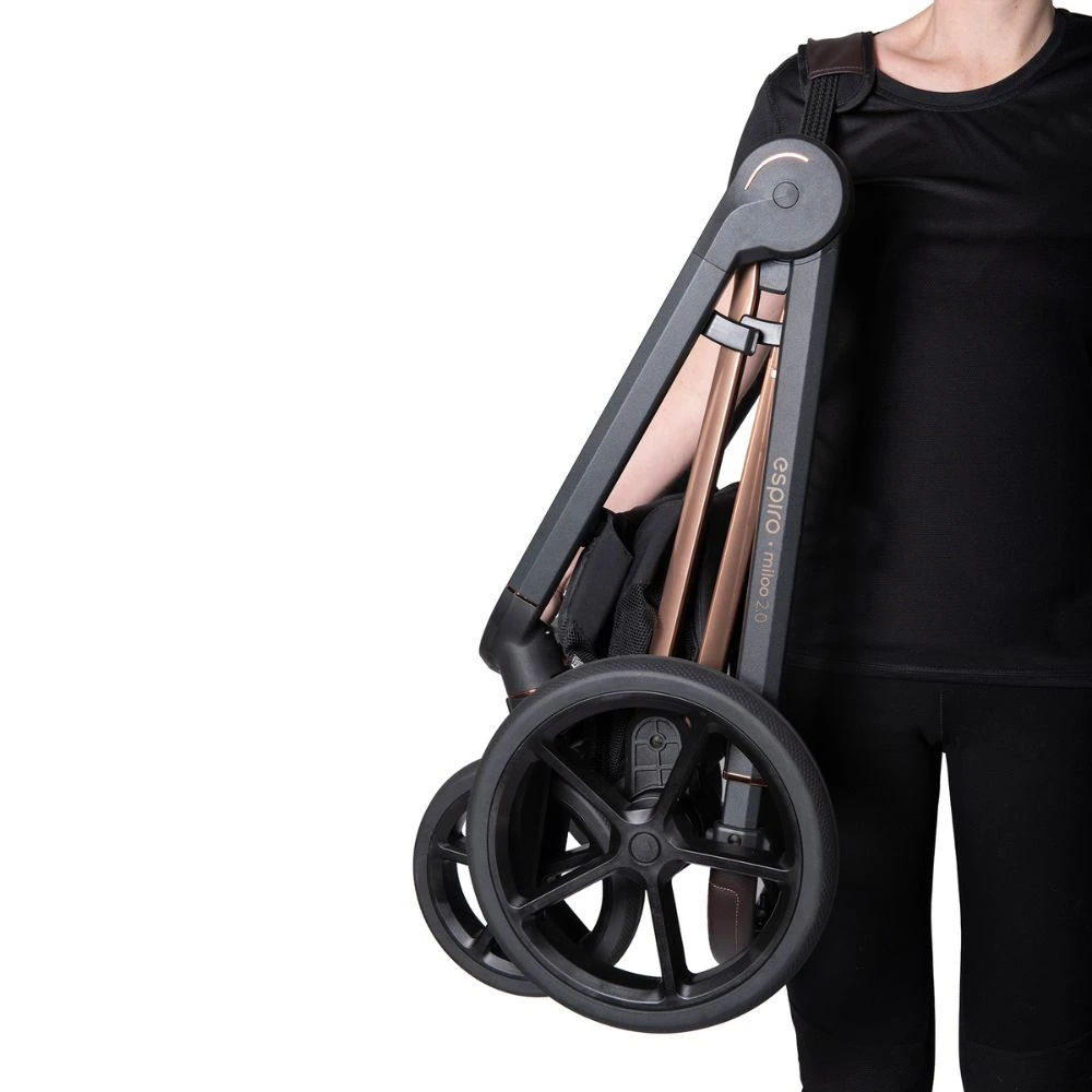 Espiro Miloo Way 2.0 – spacerówka po złożeniu, łatwa do przenoszenia i transportu